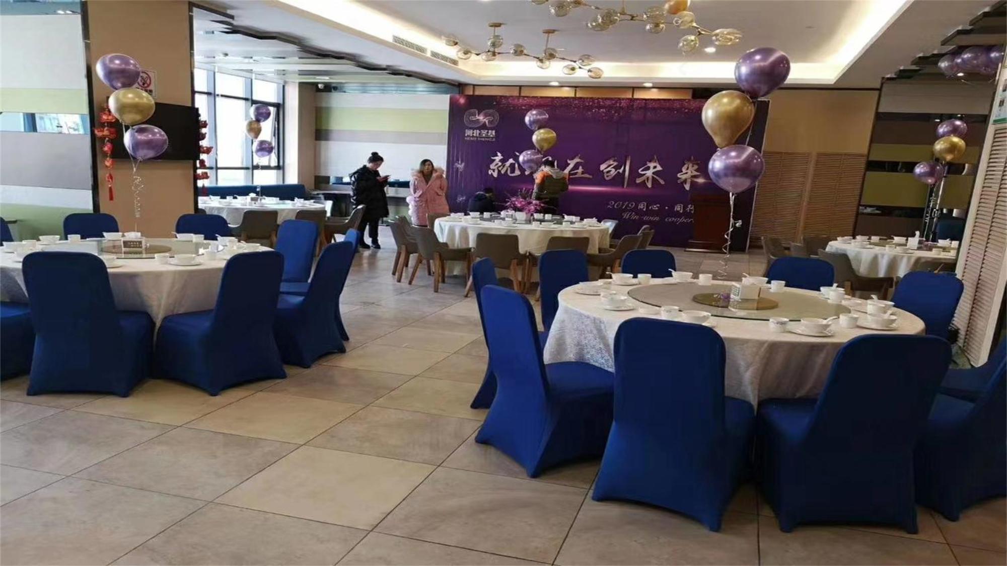 Holiday Inn Express Zhangjiakou Park View, An Ihg Hotel מראה חיצוני תמונה